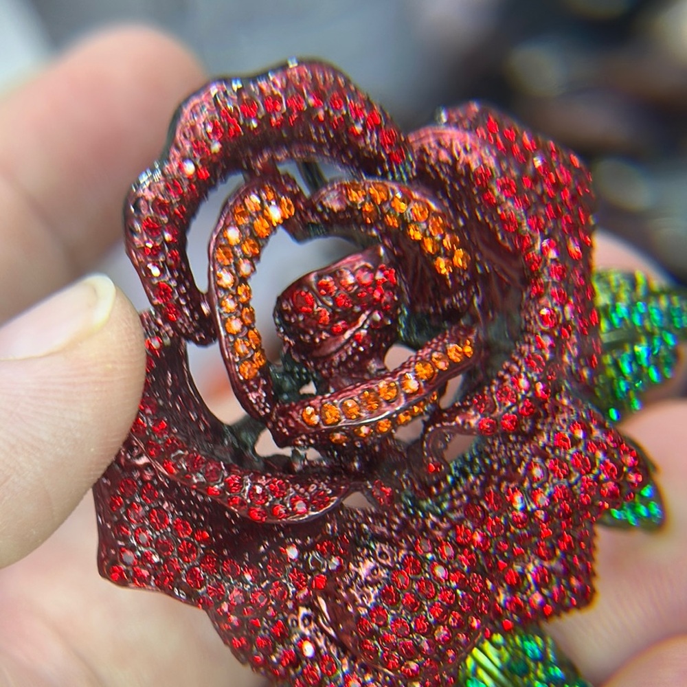 Elegant Red and Green Rose Brooch & Pendant 2 1/2” x 3 1/2“ - Picture 3 of 6